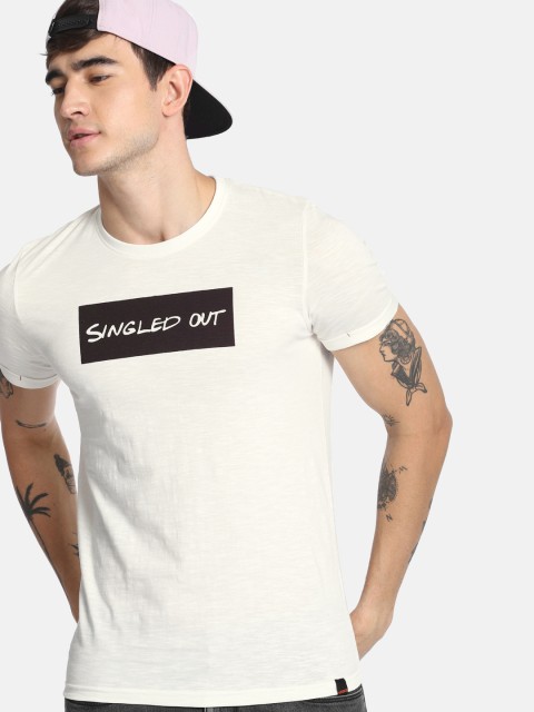 

SINGLE Men White Solid Round Neck T-shirt