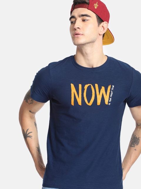 

SINGLE Men Navy Blue & Yellow Slim Fit Printed Round Neck T-shirt