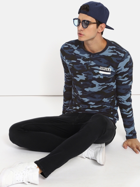 

SINGLE Men Navy Blue & Black Printed Henley Neck T-shirt