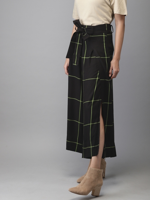 

HERE&NOW Women Black & Lime Green Loose Fit Checked Culottes