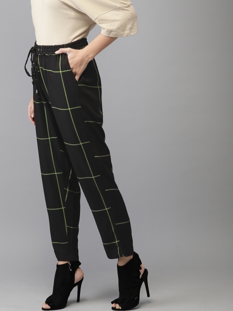 

HERE&NOW Women Black & Lime Green Regular Fit Checked Regular Trousers