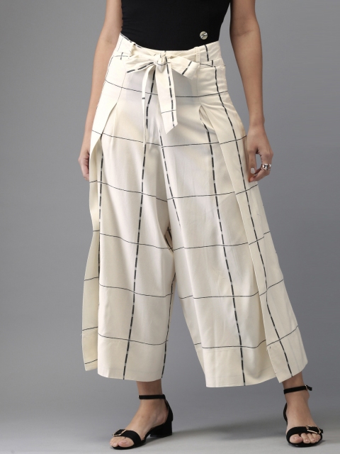 

HERE&NOW Women White & Black Regular Fit Checked Parallel Trousers