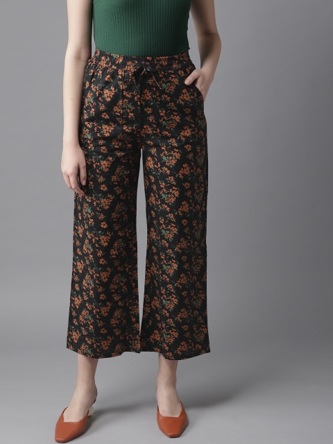 

HERE&NOW Women Black & Orange Printed Straight Cropped Palazzos