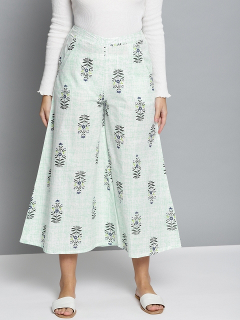 

HERE&NOW Women White & Green Printed Cropped Flared Palazzos