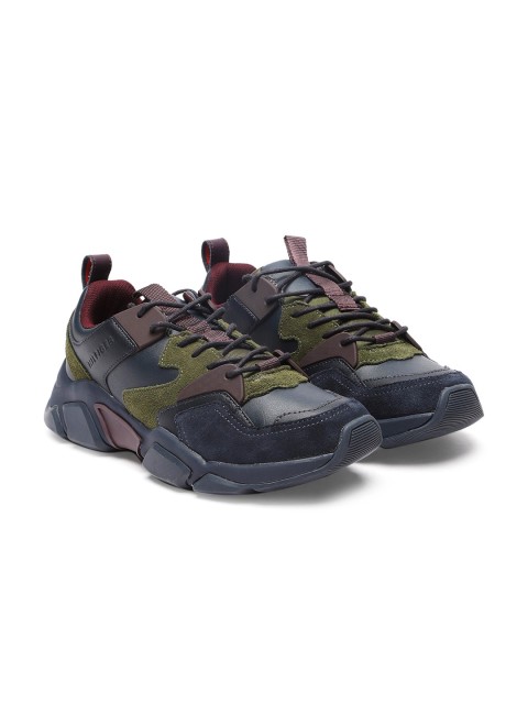 

Tommy Hilfiger Men Navy Blue & Green Sneakers