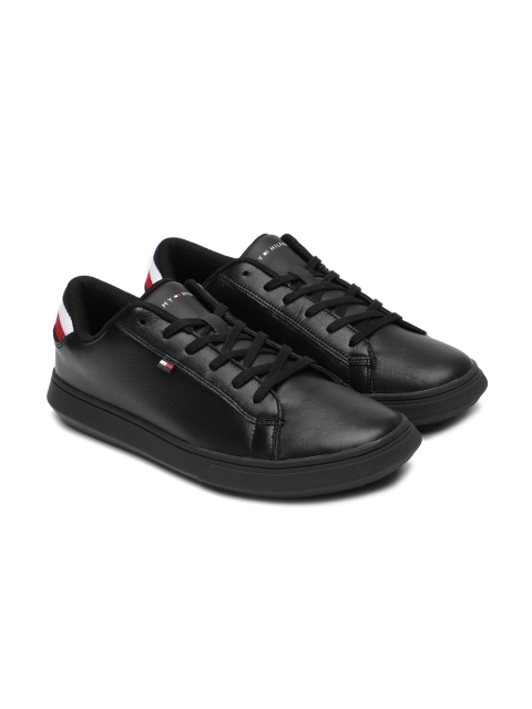 

Tommy Hilfiger Men Black Leather Sneakers