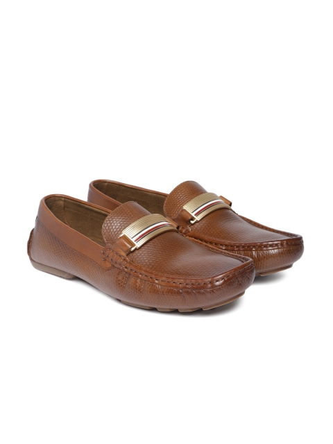 

Tommy Hilfiger Men Brown Corporate Hardware Driver Leather Loafers