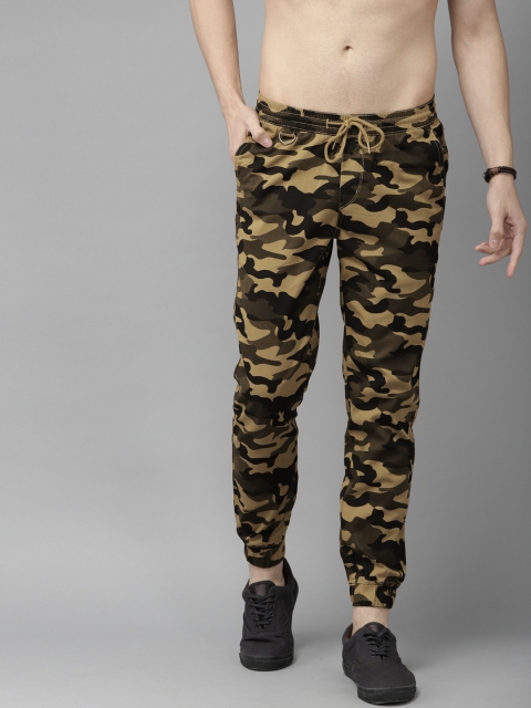 

Roadster Men Khaki & Black Regular Fit Camouflage Printed Joggers