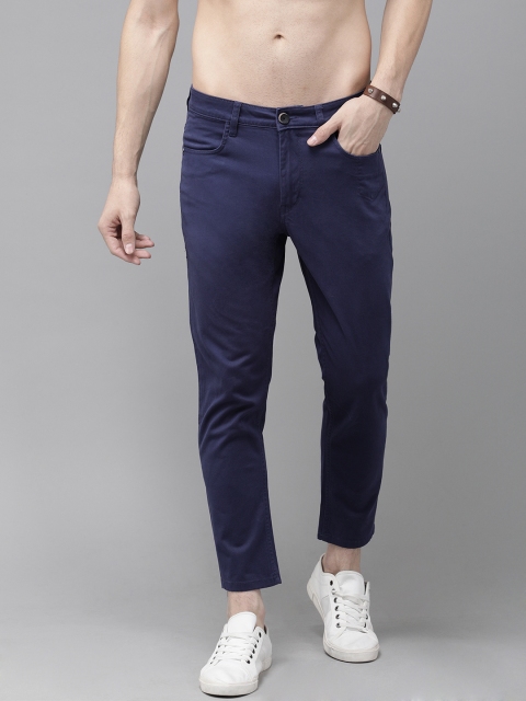 

The Roadster Lifestyle Co Men Blue Regular Fit Solid Cropped Chinos