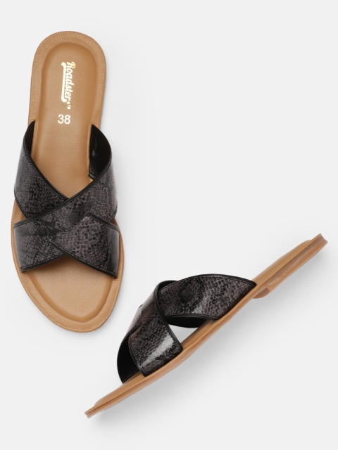 

Roadster Women Black Textured Open Toe Flats