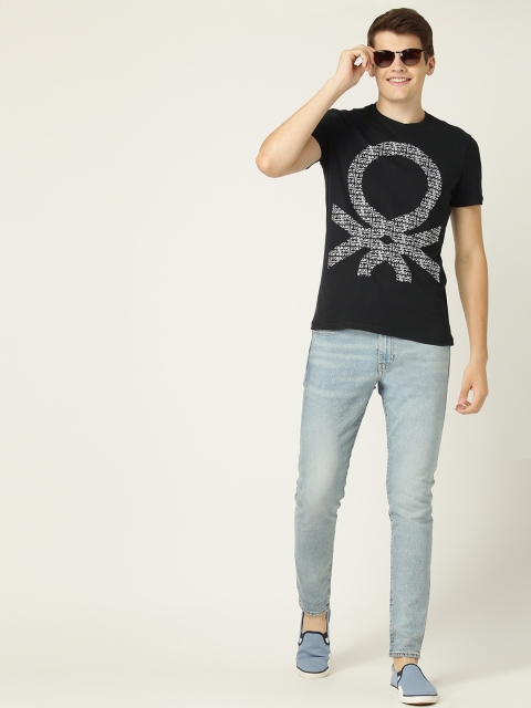 

United Colors of Benetton Men Black Printed Round Neck T-shirt