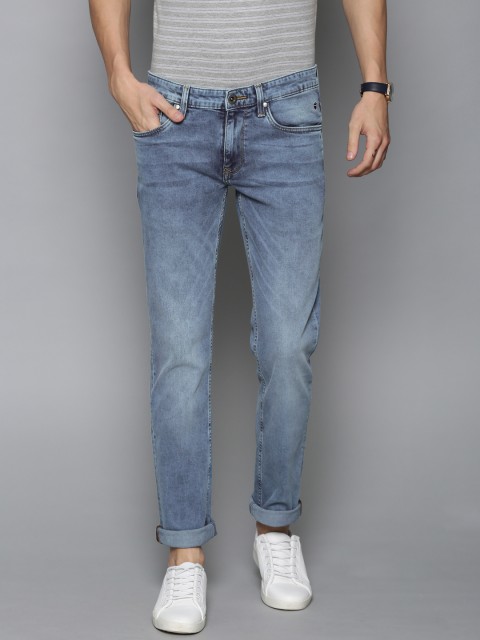 

Louis Philippe Jeans Men Blue Matt Slim Fit Mid-Rise Clean Look Stretchable Jeans