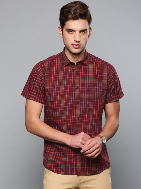 

Louis Philippe Sport Men Burgundy & Olive Green Slim Fit Checked Casual Shirt