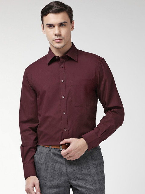 

Marks & Spencer Men Burgundy Regular Fit Solid Formal Shirt