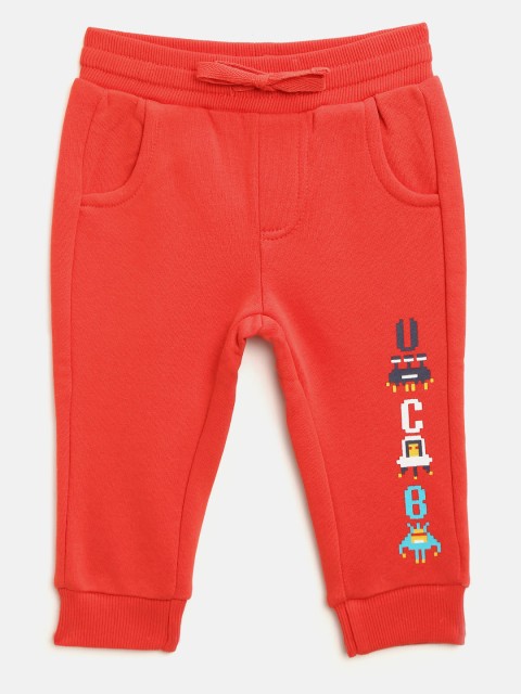 

United Colors of Benetton Boys Coral Orange Solid Joggers with Printed Detail