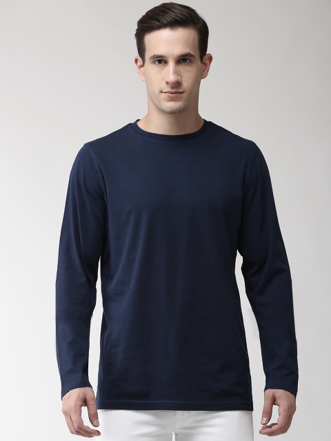 

Marks & Spencer Men Navy Blue Solid Round Neck T-shirt