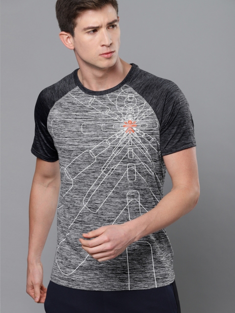 

Cultsport Men Grey Printed Round Neck T-shirt
