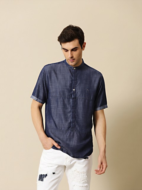 

Mr Bowerbird Men Liberal Fit Navy Blue Solid Panelled Casual Shirt