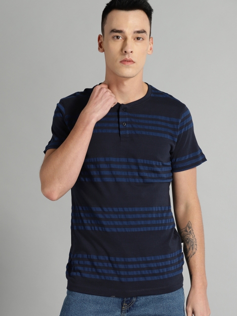 

Roadster Men Navy Blue Striped Mandarin Collar T-shirt