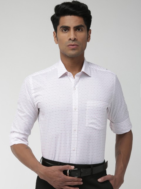 

Park Avenue Men White & Red Slim Fit Checked Formal Shirt