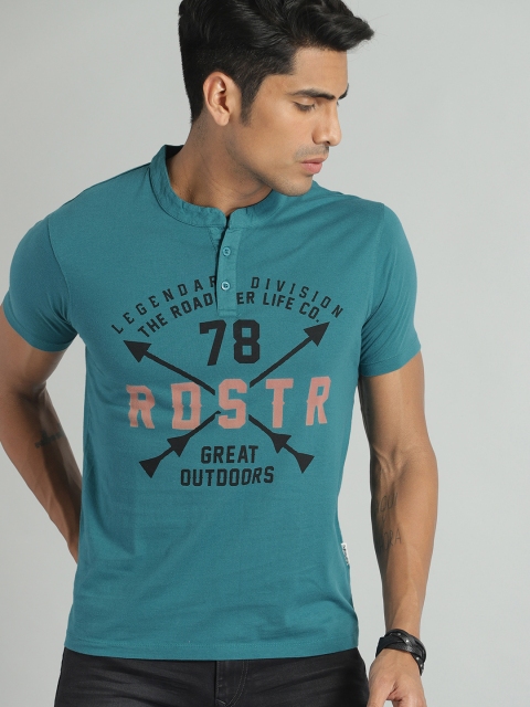 

Roadster Men Teal Blue Printed Henley Neck T-shirt