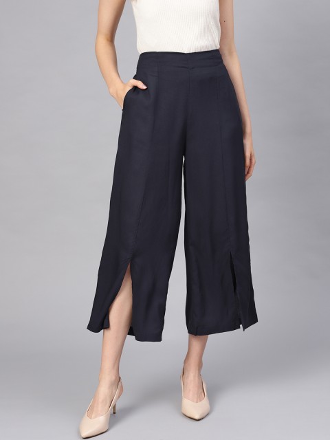

I AM FOR YOU Women Navy Tailored Fit Solid Cropped Parallel Trousers, Navy blue