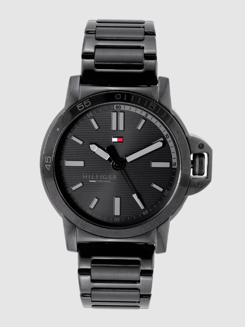 

Tommy Hilfiger Men Black Analogue Watch TH1791590W