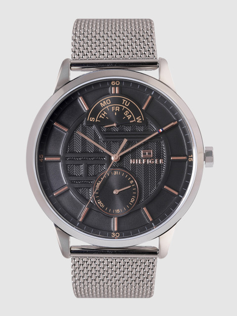 

Tommy Hilfiger Men Black Analogue Watch TH1791610W