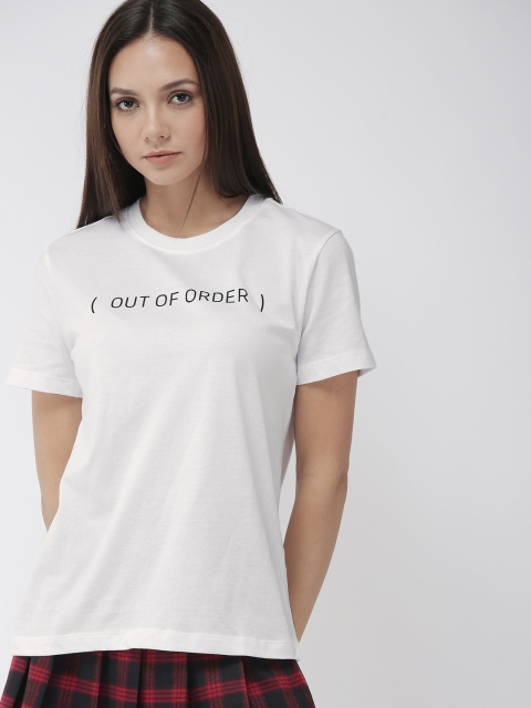 

FOREVER 21 Women White Printed Round Neck Pure Cotton T-shirt