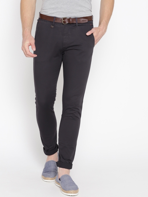 

Blackberrys Men Grey Slim Fit Solid Chinos