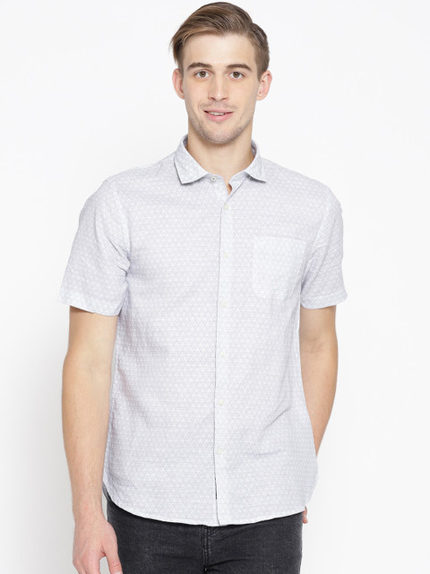 

Blackberrys Men White & Grey Slim Fit Printed Casual Shirt