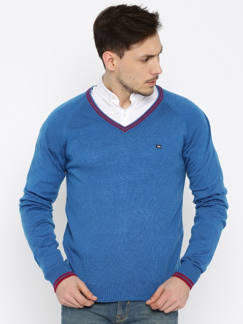 

Arrow Sport Blue Sweater