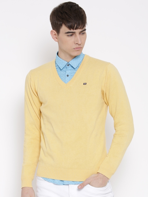 

Arrow Sport Men Yellow Solid Sweater