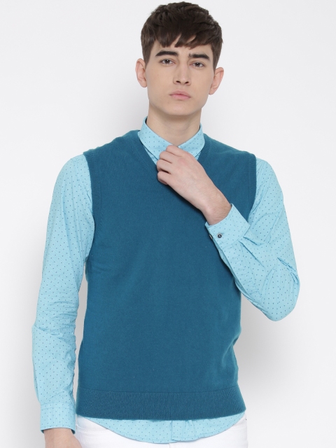 

Arrow Sport Men Teal Blue Solid Sleeveless Sweater