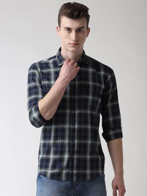 

Richlook Men Navy Blue & Green Slim Fit Checked Casual Shirt