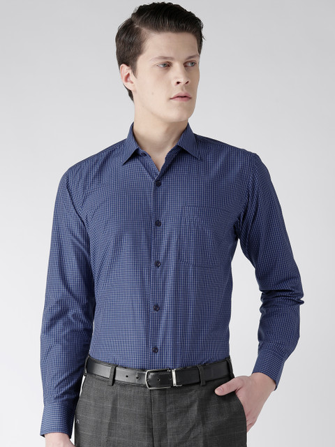 

Richlook Men Navy Blue & White Regular Fit Checked Formal Shirt