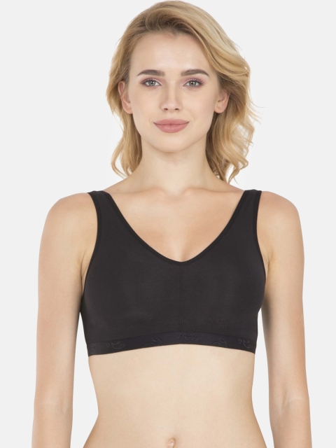 

Jockey Black Solid Non-Wired Lightly Padded Everyday Bra ES04-0105
