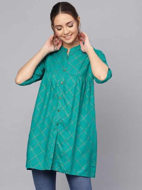 

Anubhutee Women Green & Golden Foil Print Straight Kurti