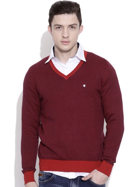 

Blackberrys Red & Navy Sweater