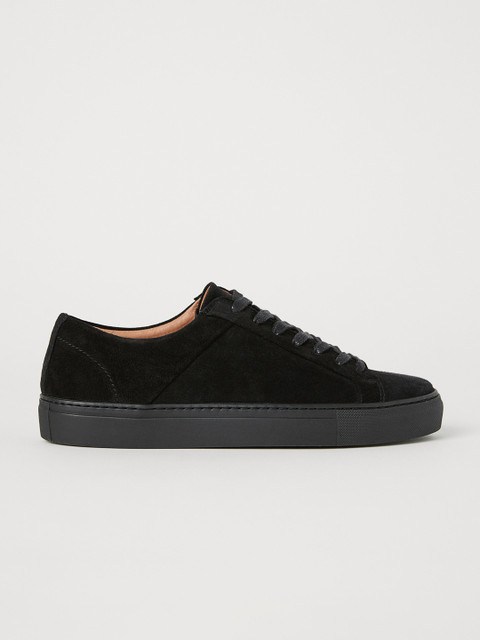 

H&M Men Black Solid Trainers