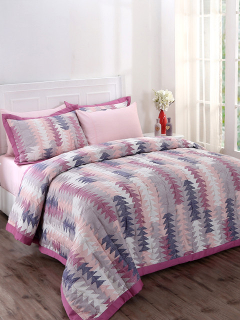 

MASPAR Set of 3 Purple & Grey Geometric 120 GSM Double Bed Quilt & 2 Pillow Covers