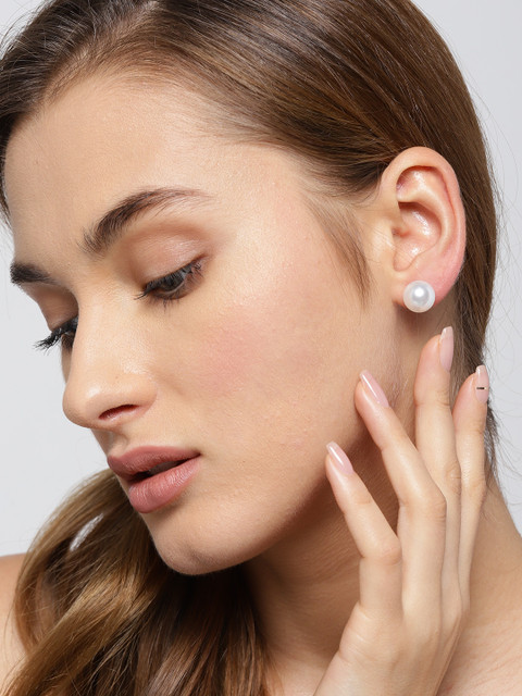 

Jewels Galaxy Set of 12 Off-White Beaded Spherical Studs