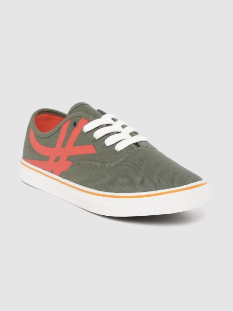 

United Colors of Benetton Men Grey Solid Sneakers