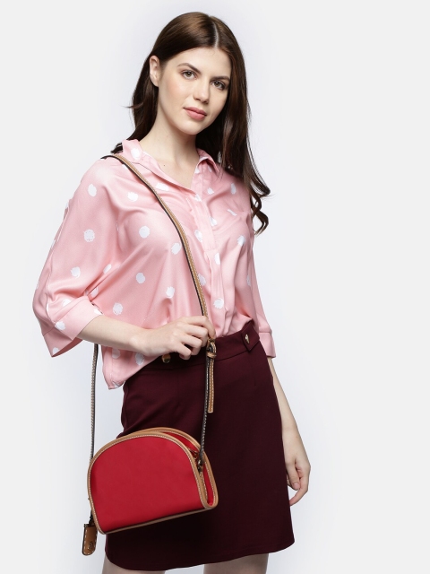 

Tommy Hilfiger Red Solid Sling Bag