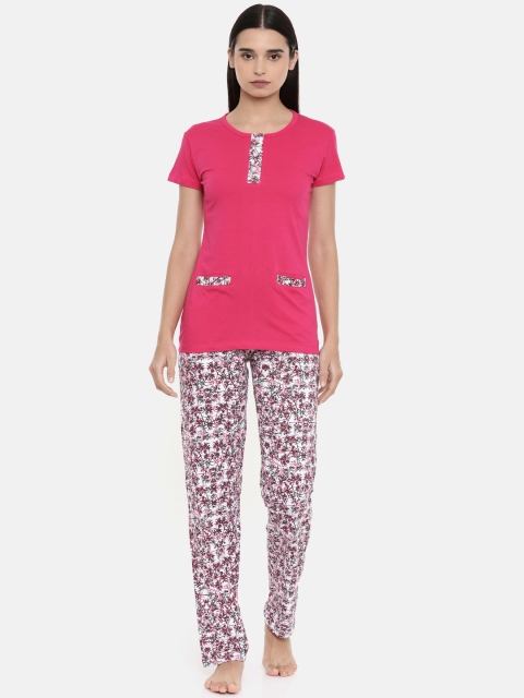 

zebu Women Pink & White Solid Night suit