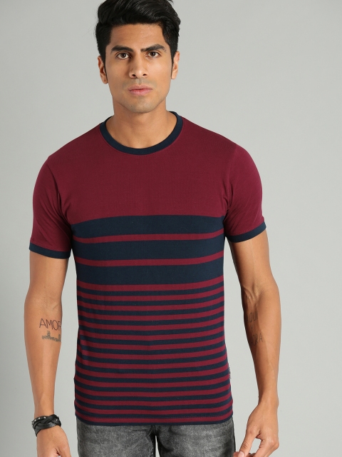 

Roadster Men Maroon & Navy Blue Striped Round Neck T-shirt