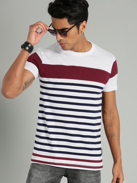 

Roadster Men White & Navy Blue Striped Round Neck T-shirt
