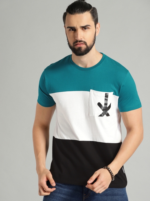 

Roadster Men White Colourblocked Round Neck T-shirt