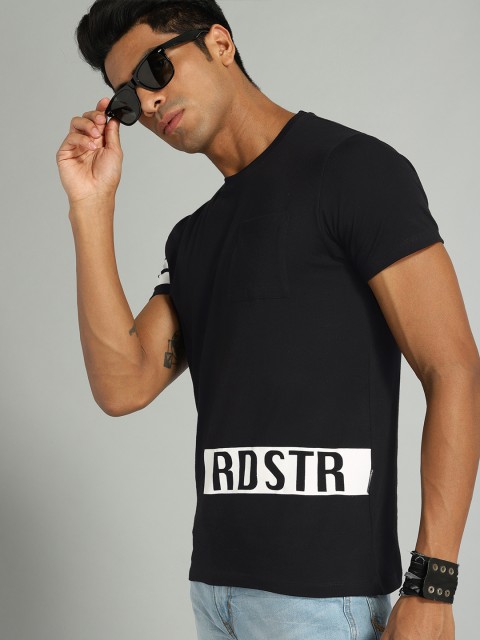 

Roadster Men Black Printed Round Neck Pure Cotton T-shirt