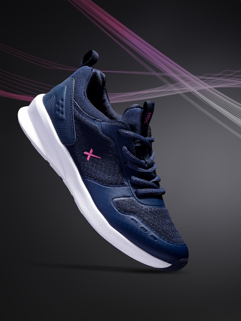 

HRX by Hrithik Roshan Women Blue Wire Knit Running shoe